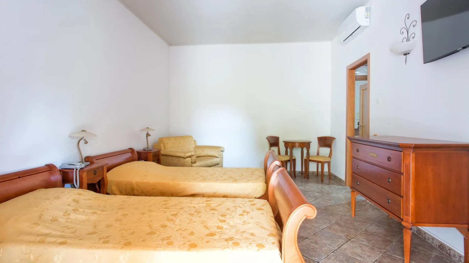 Hotel Tritone Lipari